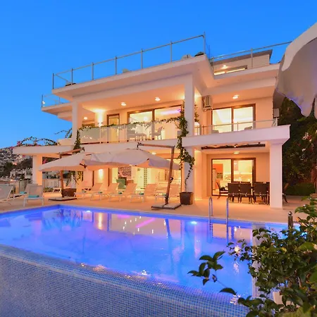 Capella Villa *